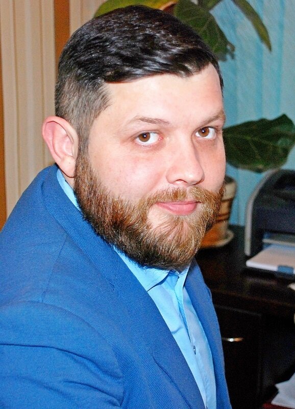 исполнительный директор